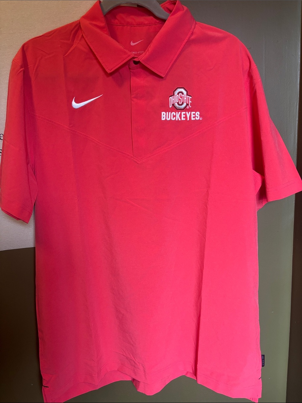 NWT Nike Men’s Red Ohio State Buckeyes Polo